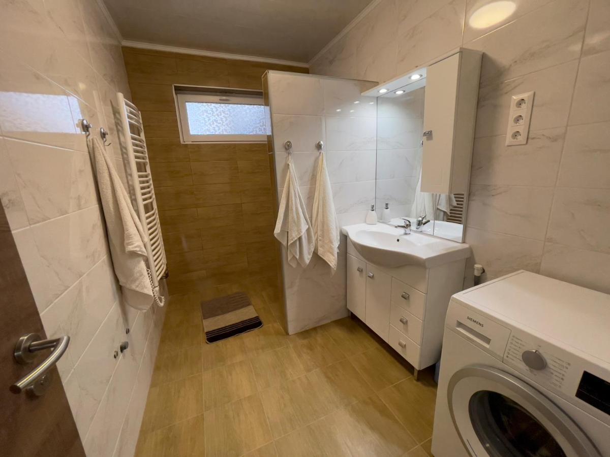 Gratisz Apartman Siófok Eksteriør bilde